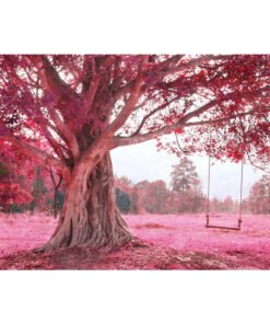 Pembe Yapraklı Ağaçta Salıncak
